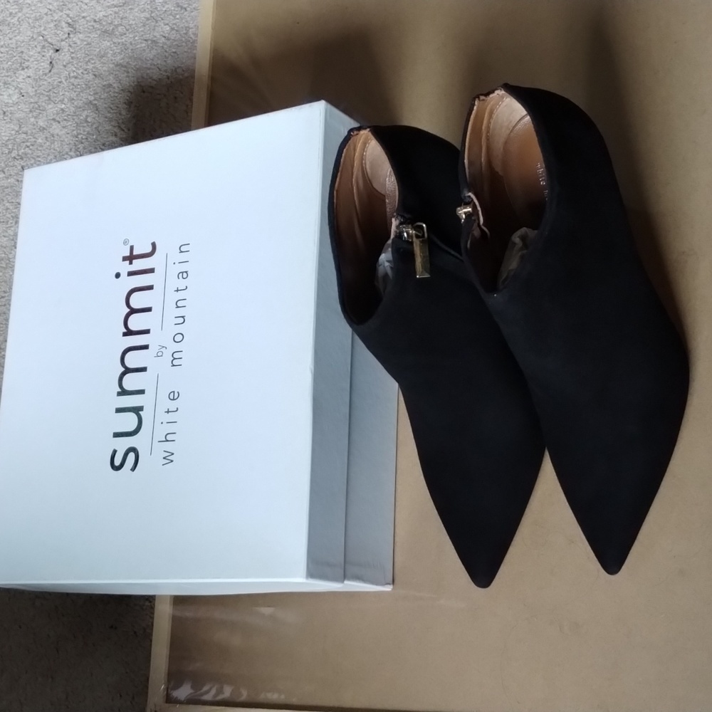 Summit White Mountain Scarlett Black Suede Boots EU Size 40 US size 9